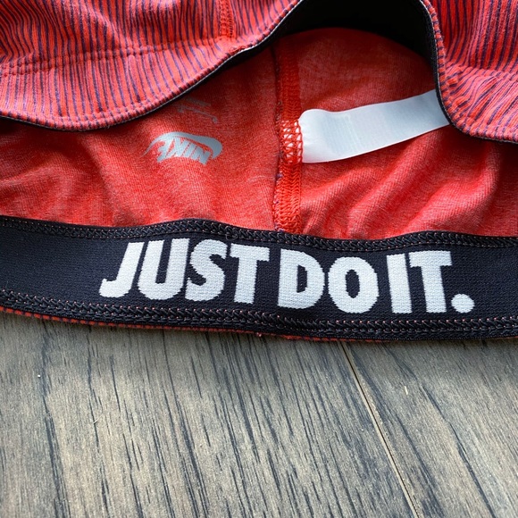 NIKE coral pink Leggings Yoga COMFORTABLE Size S/P - Picture 3 of 5